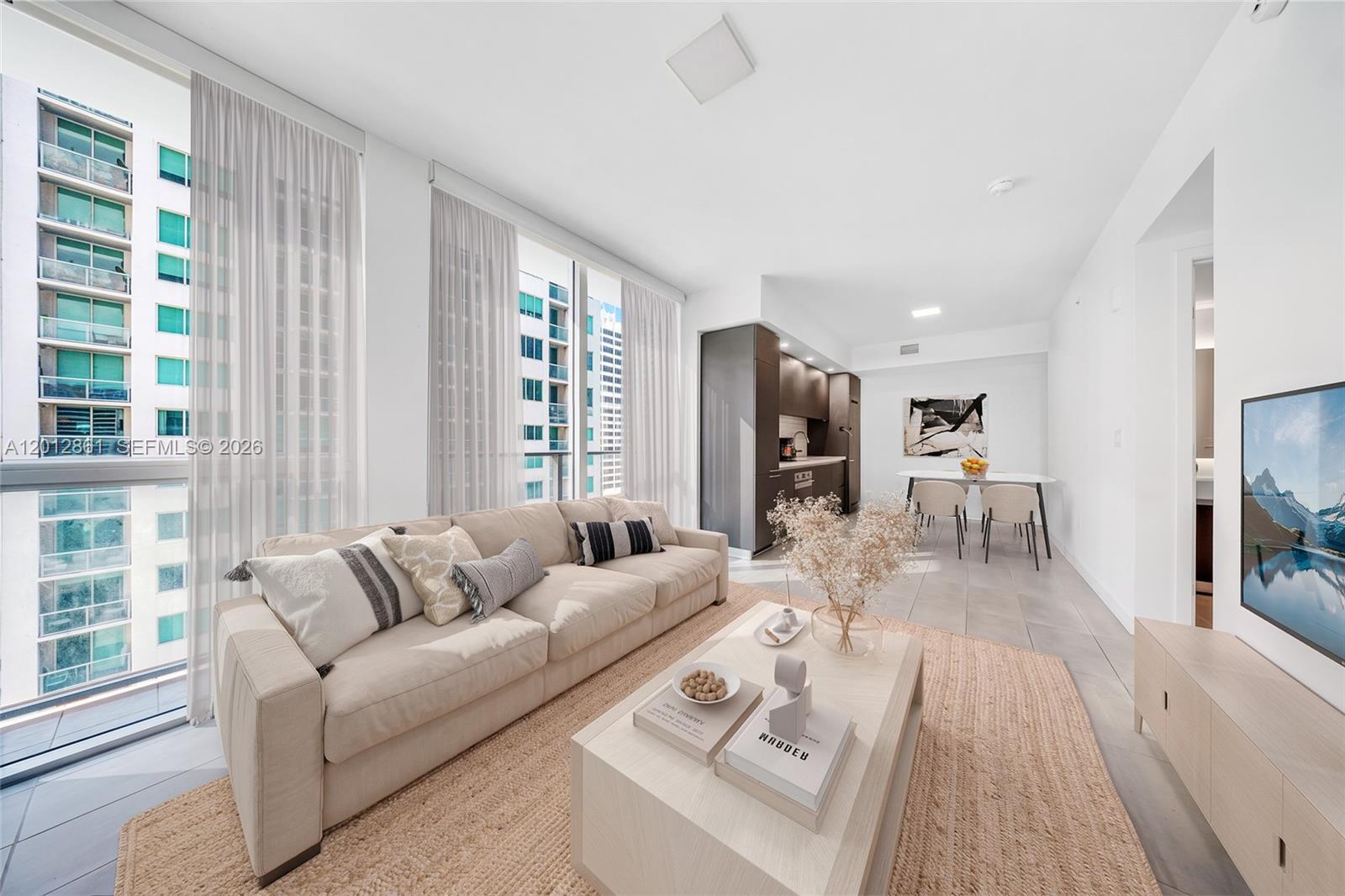 227 NE 2nd St # 1909, Miami FL 33132 photo 2
