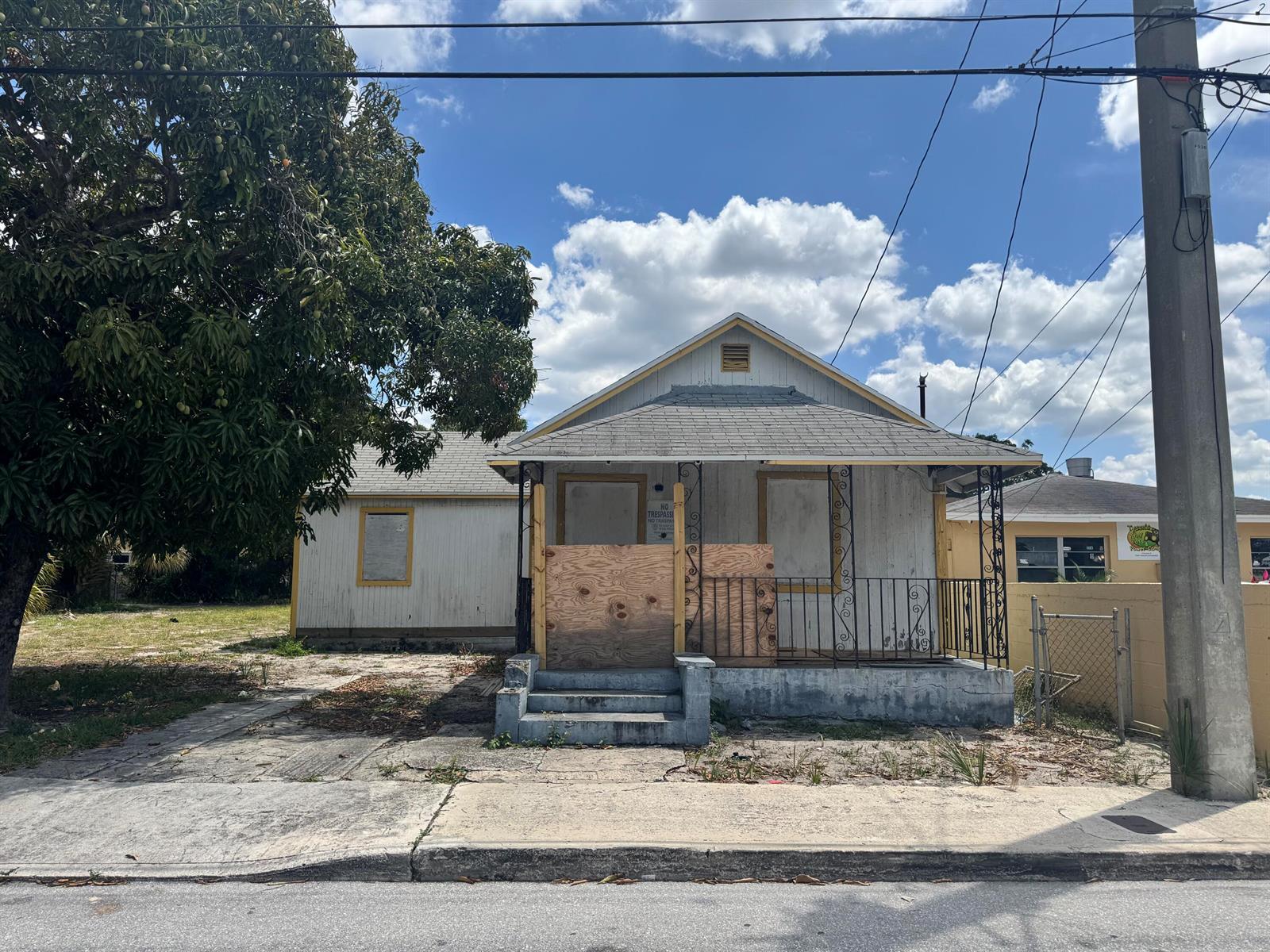 536 22nd Street, West Palm Beach FL 33407