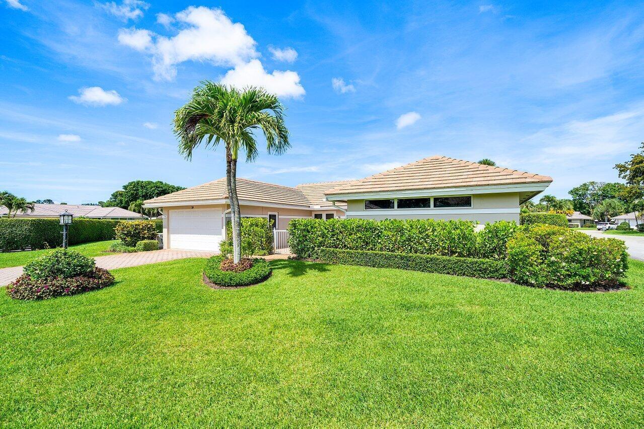 11609 N Lake Drive, Boynton Beach FL 33436 photo 2