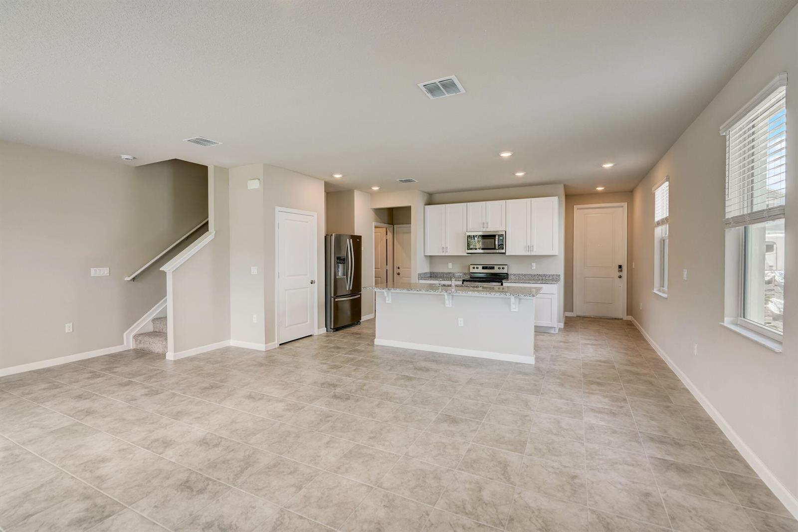 5728 SE Edgewater Circle, Stuart FL 34997 photo 4