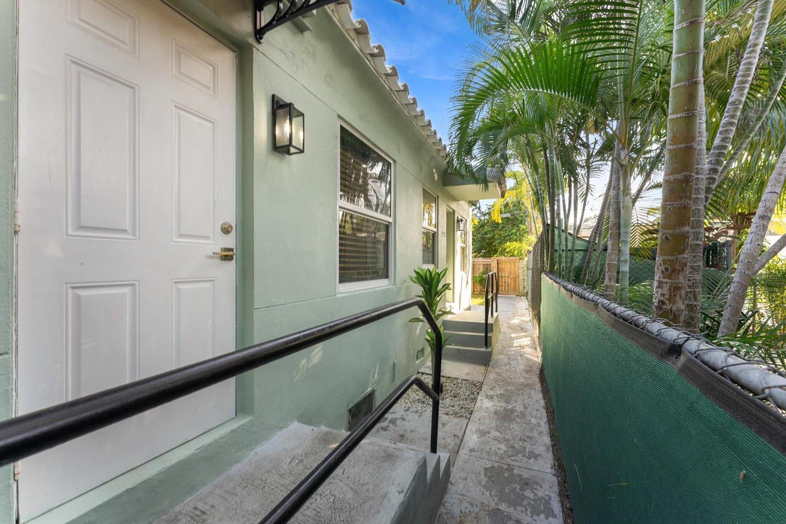 1928-1930 Adams Street, Hollywood FL 33020 photo 2