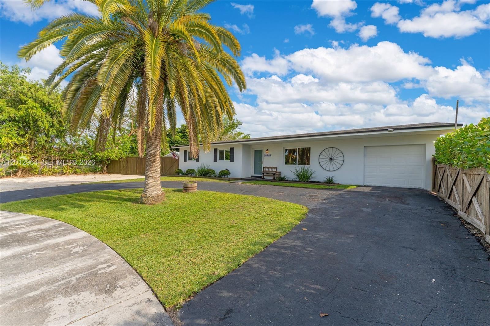 16340 SW 276th Ter, Homestead FL 33031 photo 3