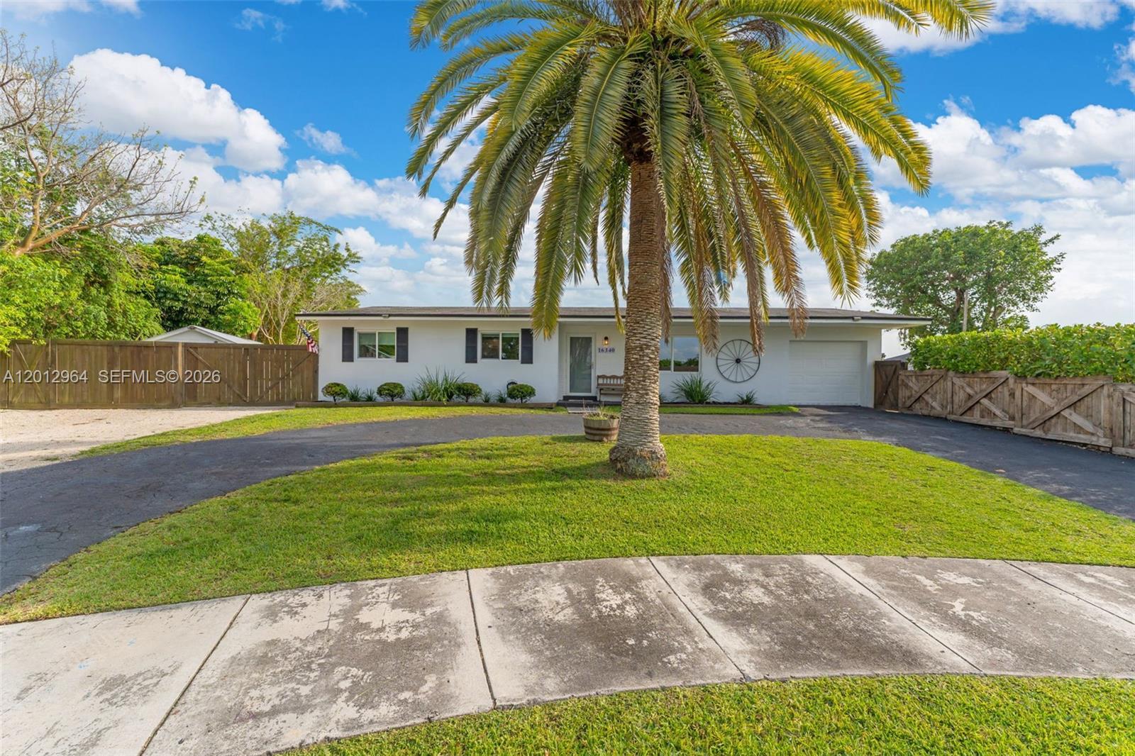 16340 SW 276th Ter, Homestead FL 33031