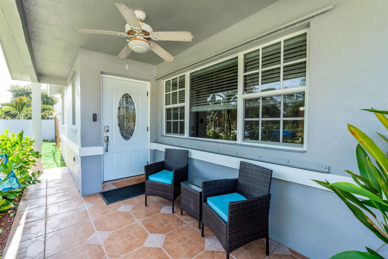 6537 Monmouth Road, West Palm Beach FL 33413 photo 5