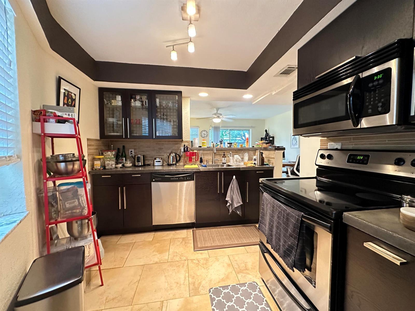 5811 NE 14th Road # 1, Fort Lauderdale FL 33334 photo 2