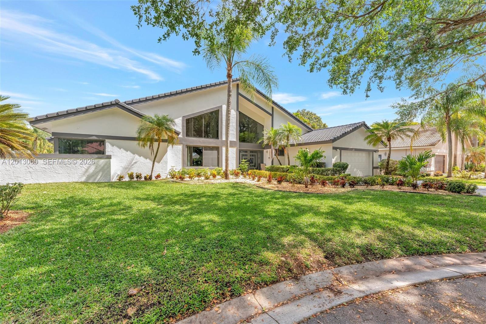 10325 NW 6th St, Coral Springs FL 33071 photo 2
