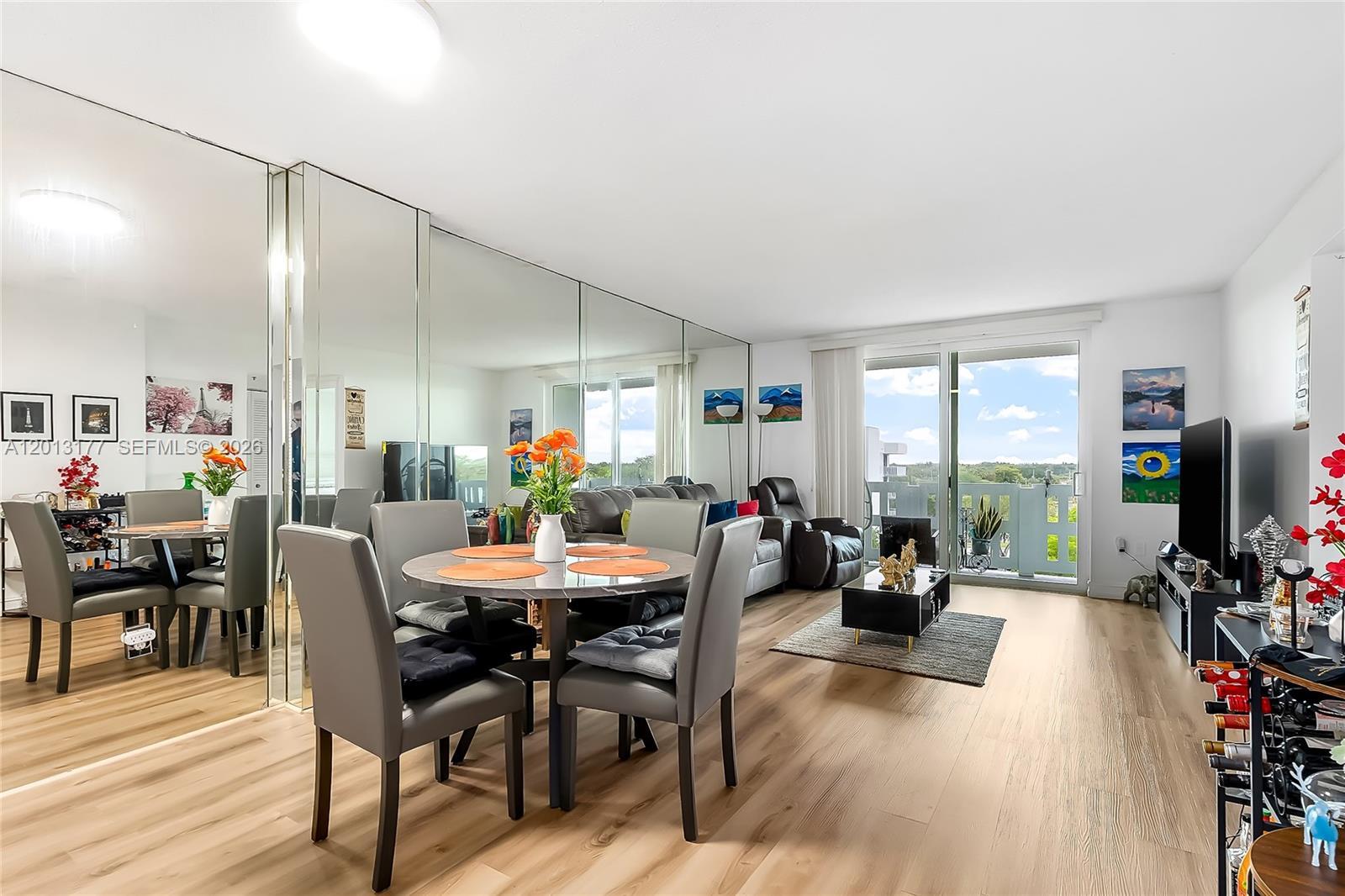 919 Hillcrest # 607, Hollywood FL 33021
