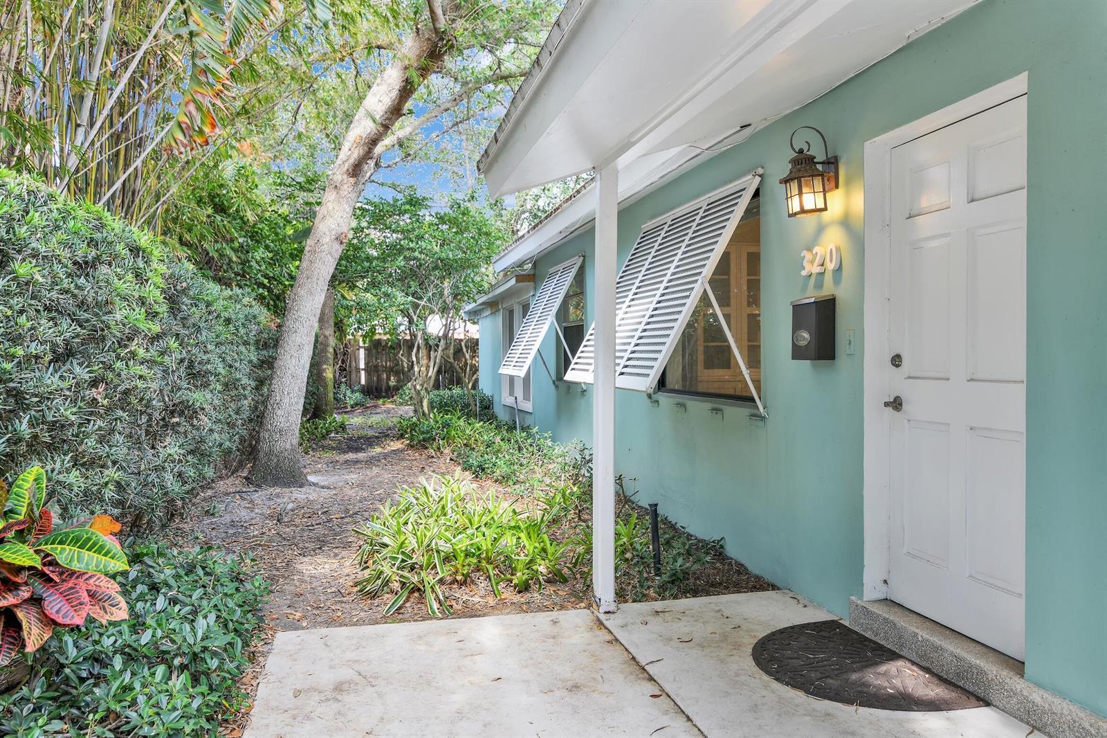 320 NE 1st Avenue, Delray Beach FL 33444 photo 3