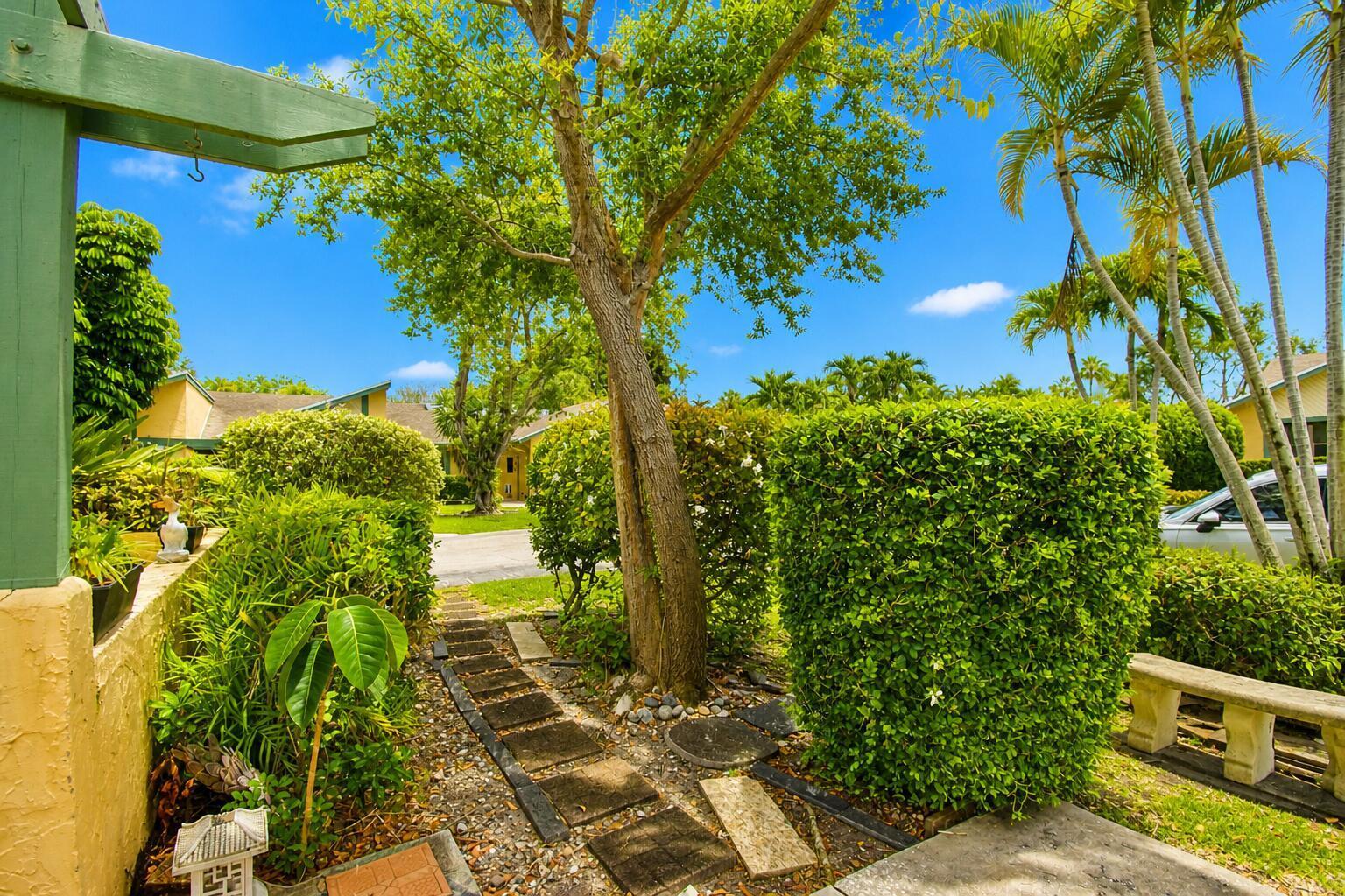 7951 Little Lane, Boca Raton FL 33433 photo 3