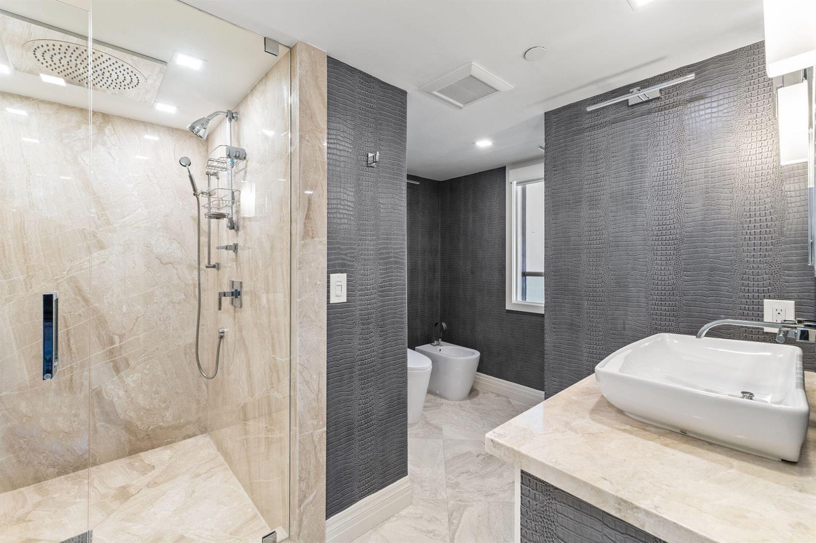 3901 S Flagler Drive # 1002, West Palm Beach FL 33405 photo 5