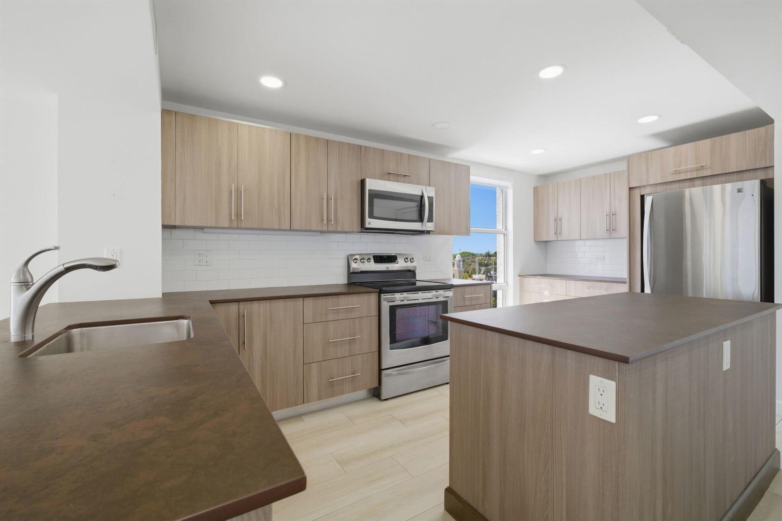 3901 S Flagler Drive Apt 603, West Palm Beach FL 33405 photo 3
