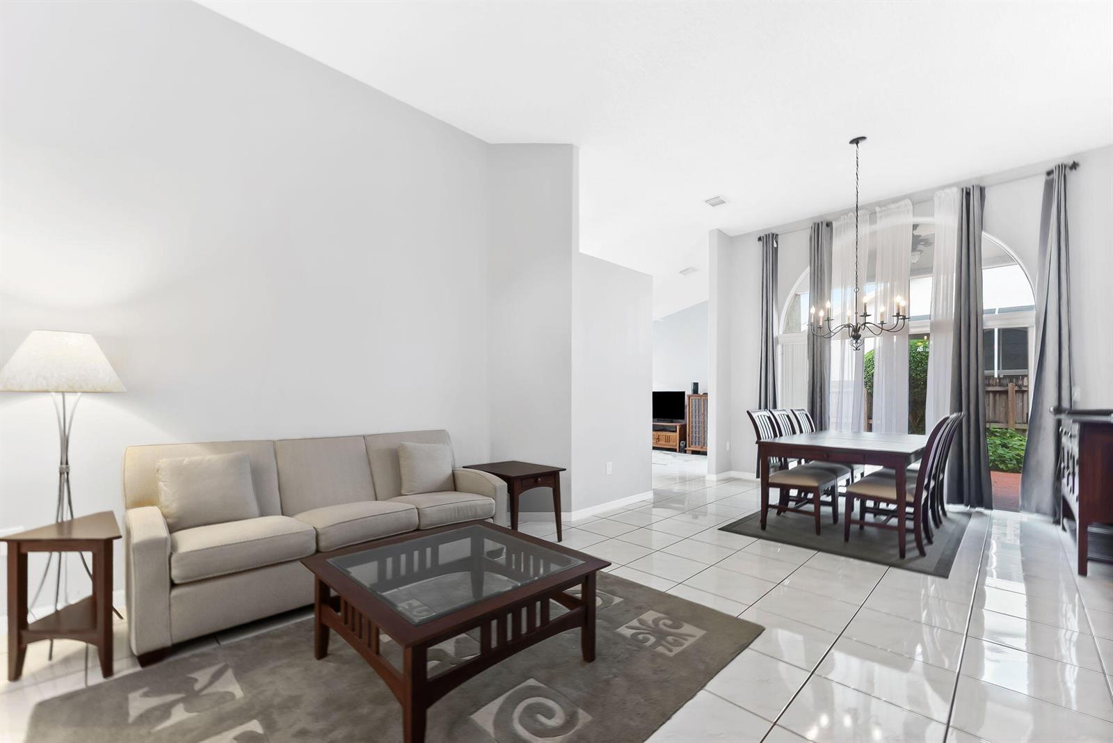 9108 SW 165th Place, Miami FL 33196 photo 4