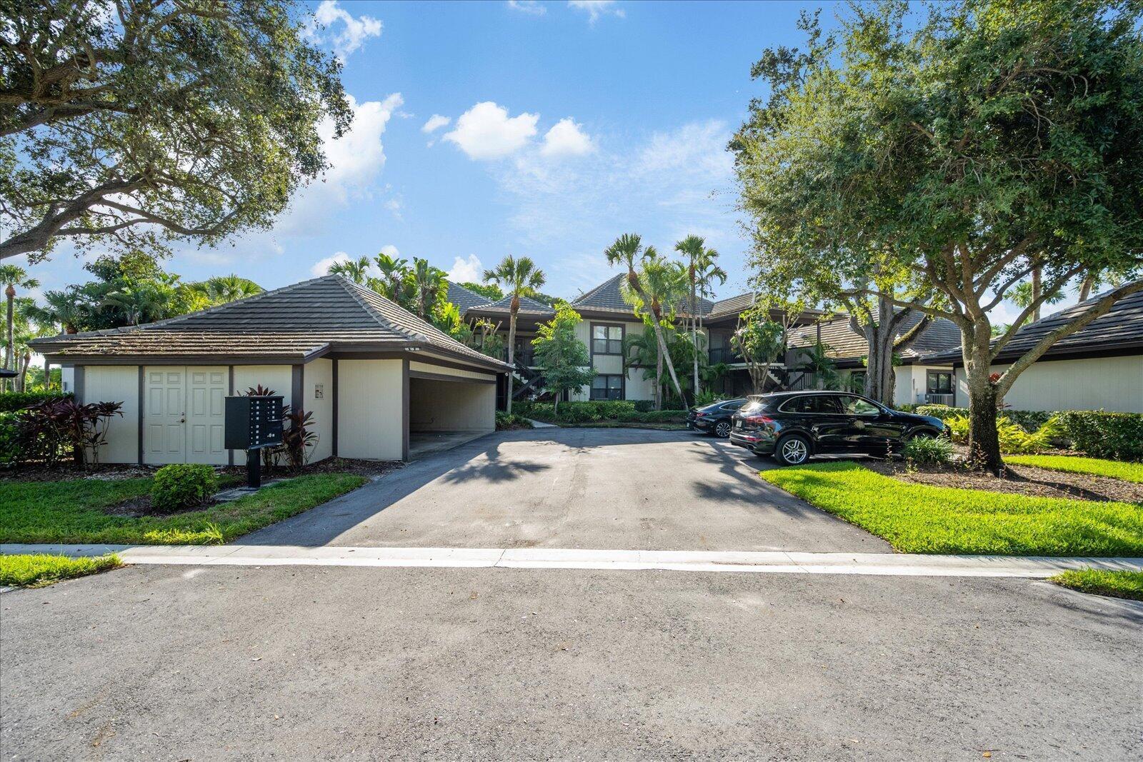 13307 Polo Club Road # C106, Wellington FL 33414 photo 2