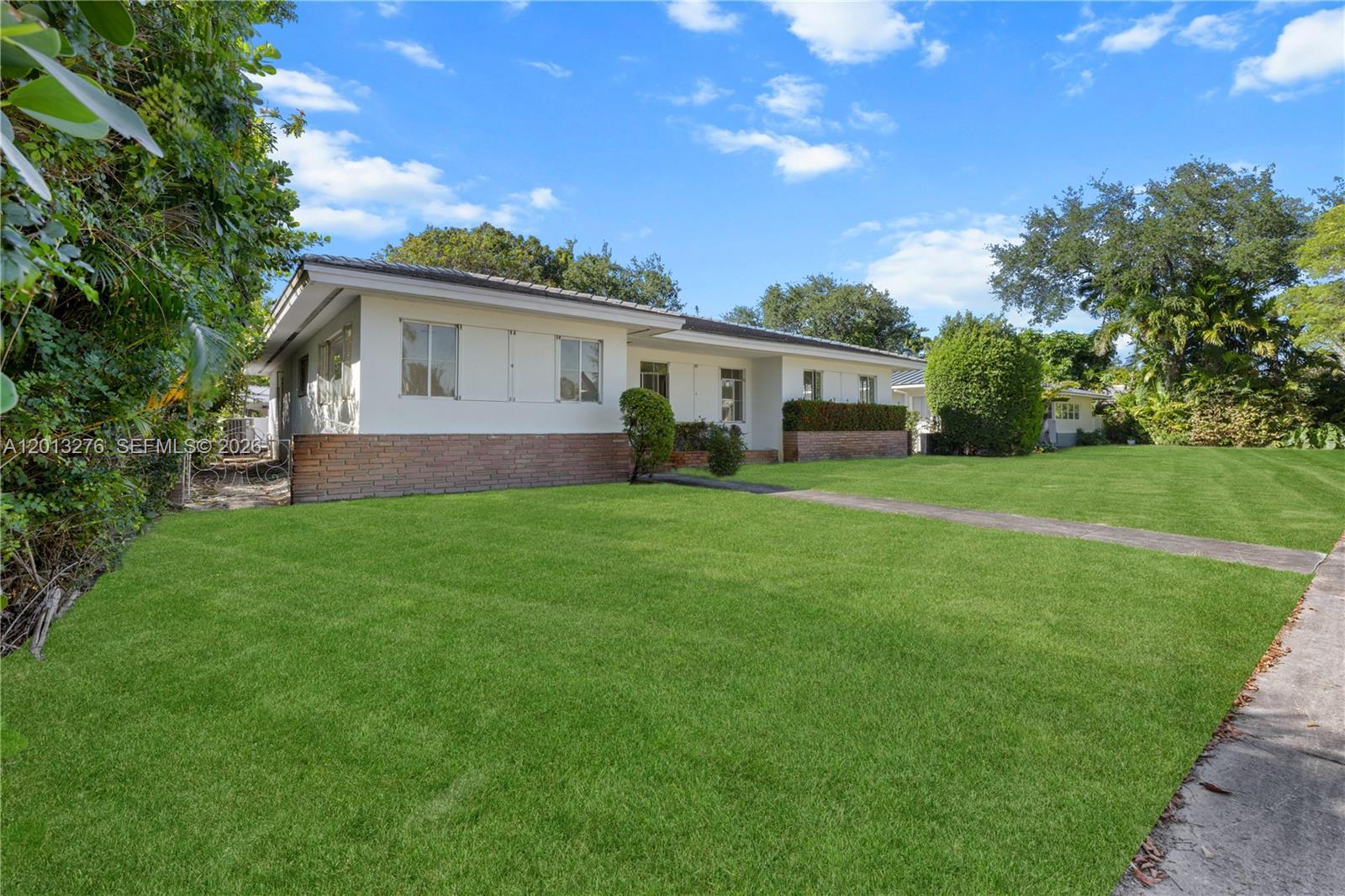 427 Grand Concourse, Miami Shores FL 33138 photo 2