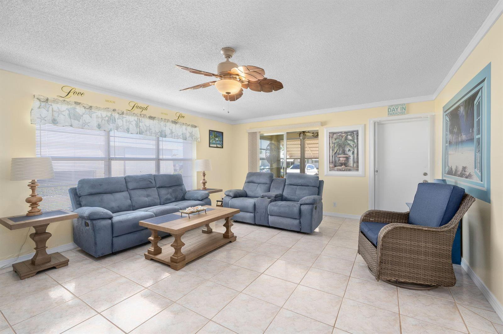 109 Lakes End Drive # D, Fort Pierce FL 34982 photo 4