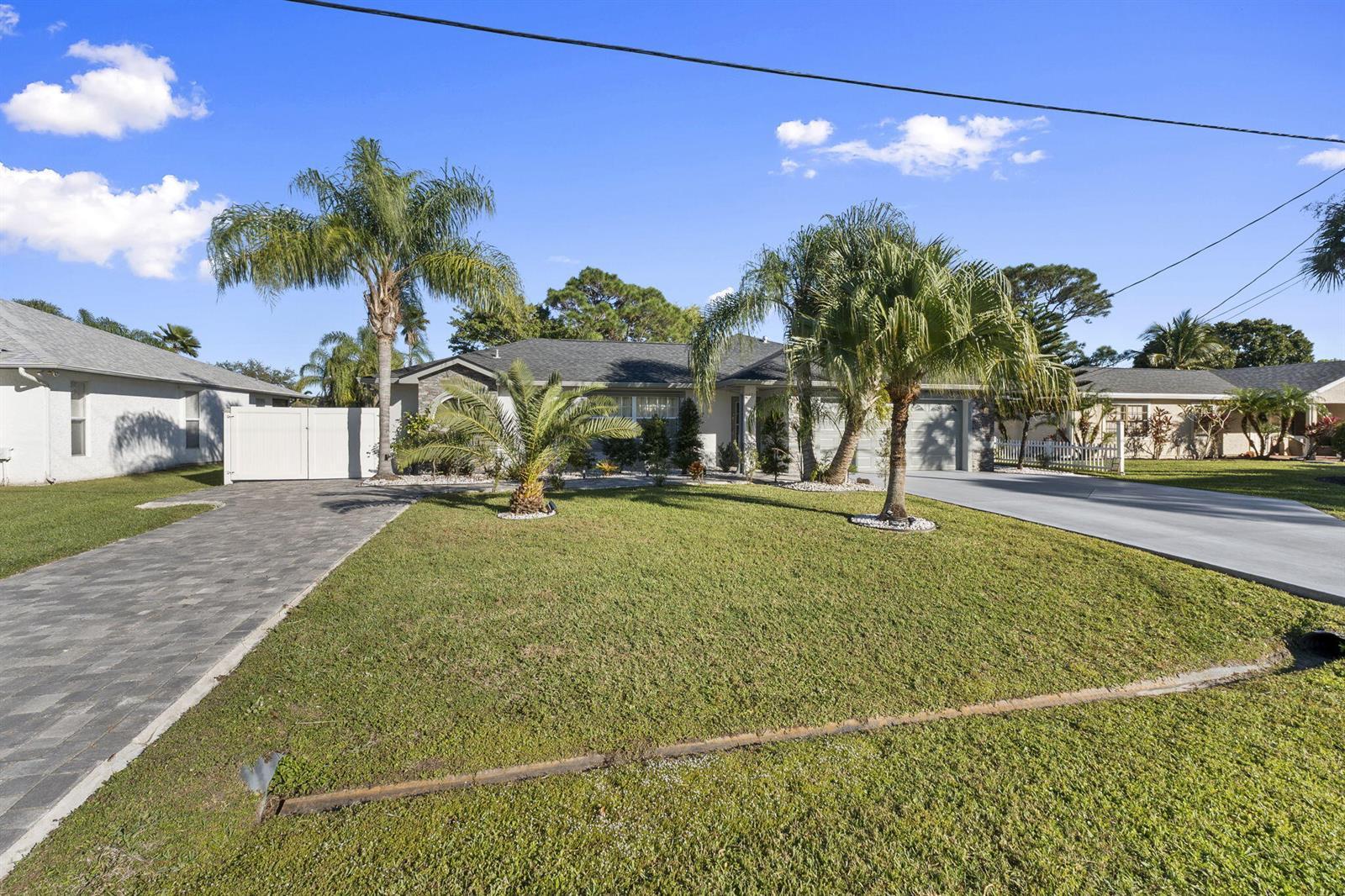 2471 SE Leithgow Street, Port St. Lucie FL 34952 photo 5