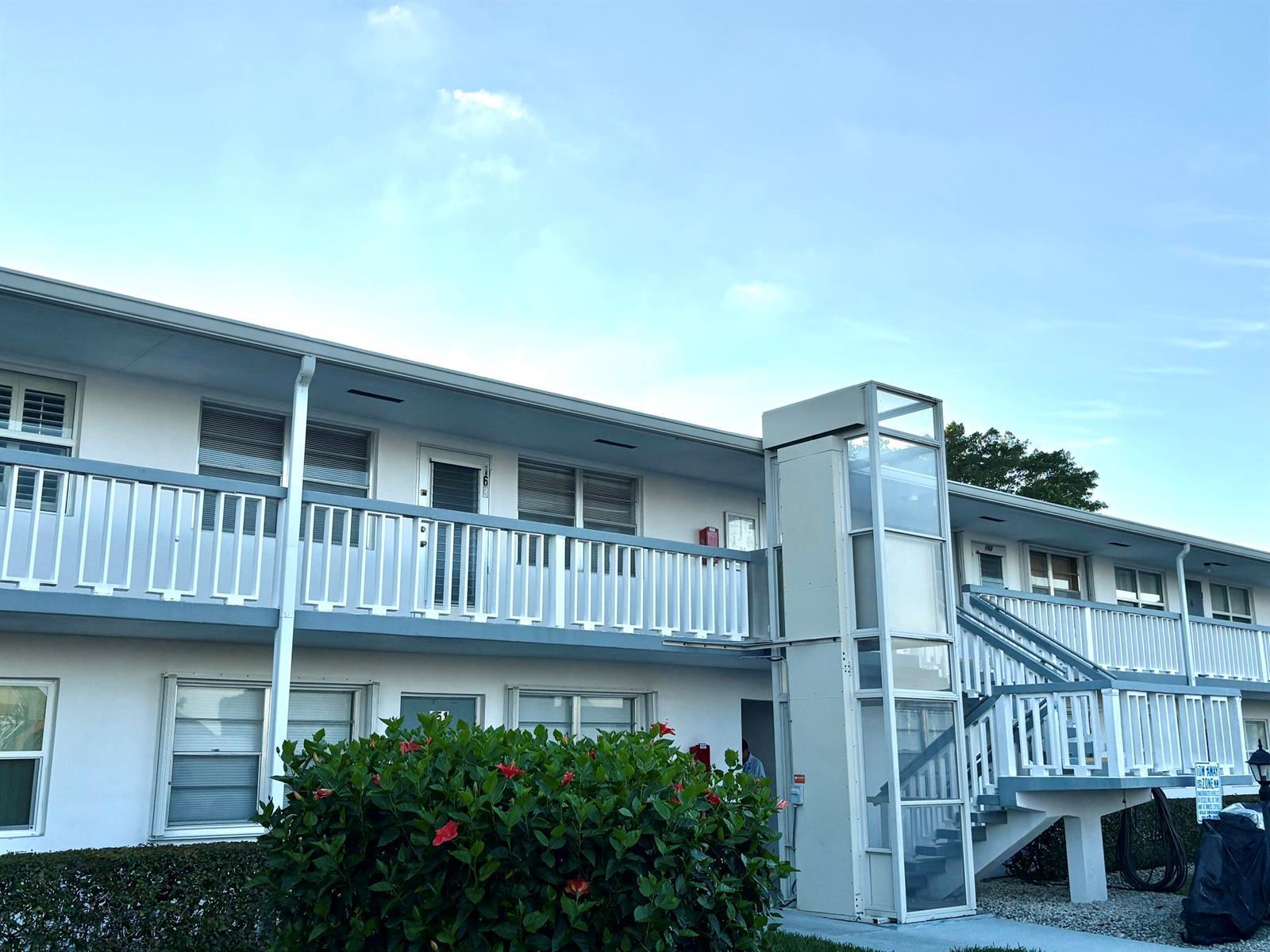 163 Somerset Crescent # H, West Palm Beach FL 33417