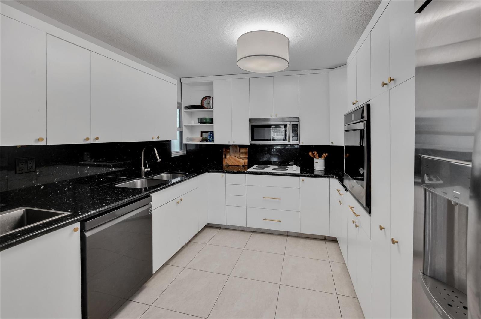 314 Poinciana Drive # 806, Sunny Isles Beach FL 33160 photo 4