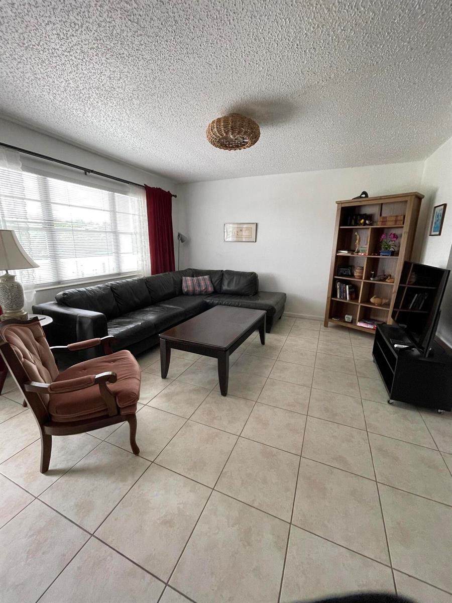 3063 Cambridge D # 3063, Deerfield Beach FL 33442 photo 3