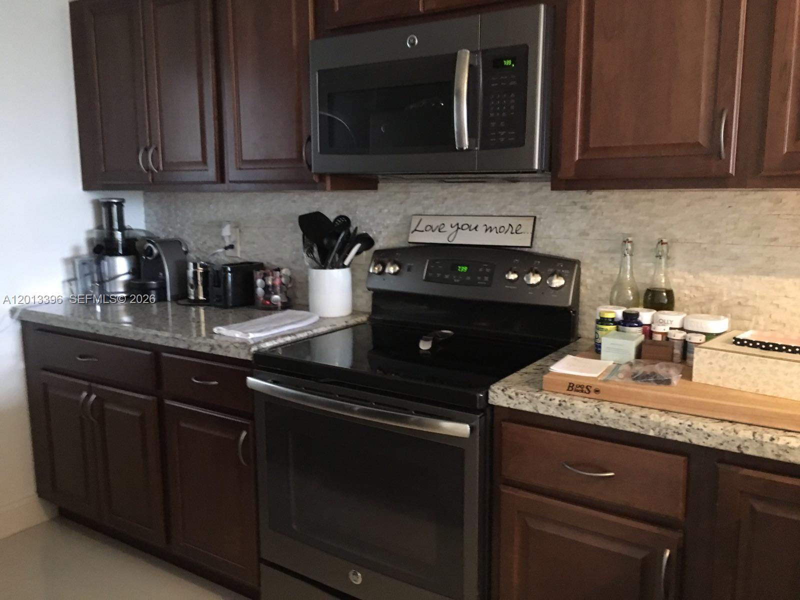 1401 Bay Rd # 513, Miami Beach FL 33139 photo 2