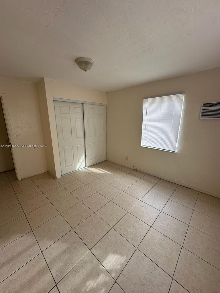 756 NW 5th St # 1S, Hallandale Beach FL 33009 photo 2