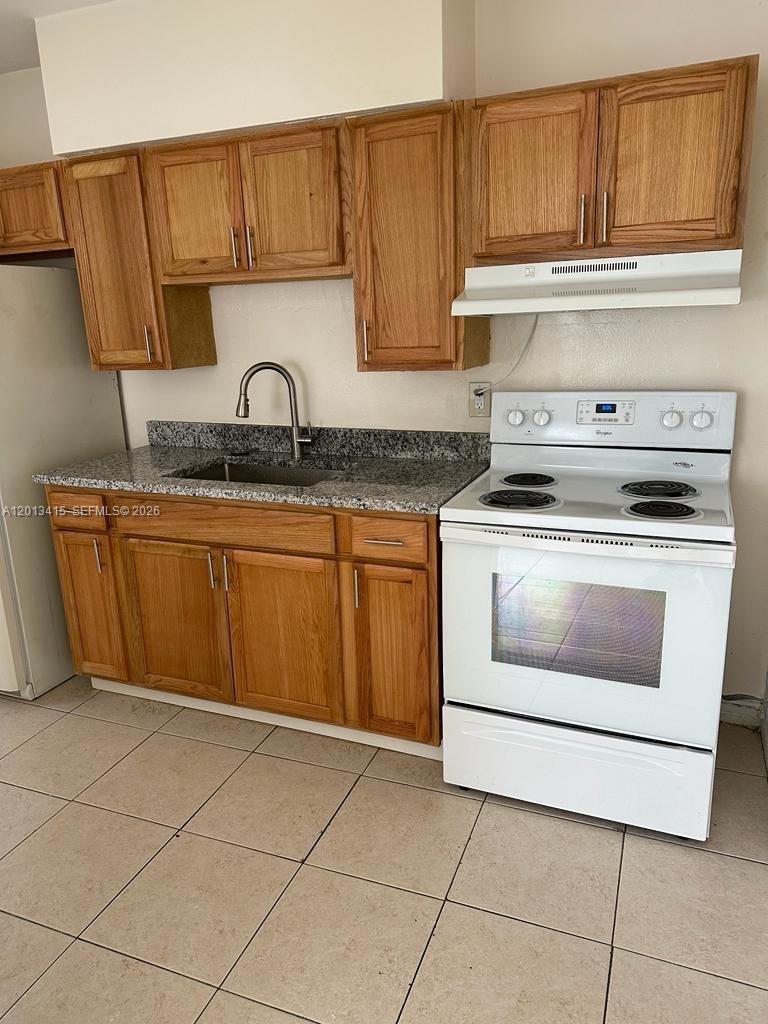 756 NW 5th St # 1S, Hallandale Beach FL 33009 photo 3
