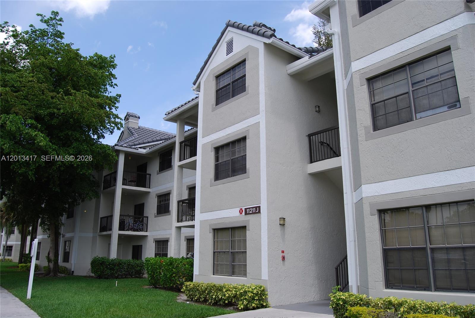 11211 W Atlantic Blvd # 308, Coral Springs FL 33071
