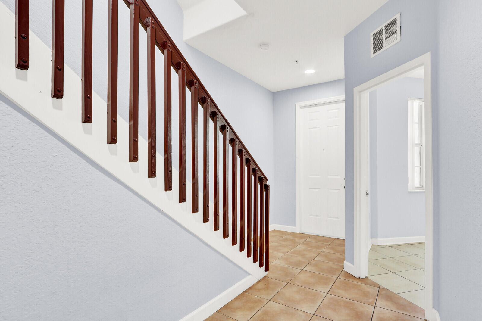 3904 Shoma Drive, Royal Palm Beach FL 33414 photo 4