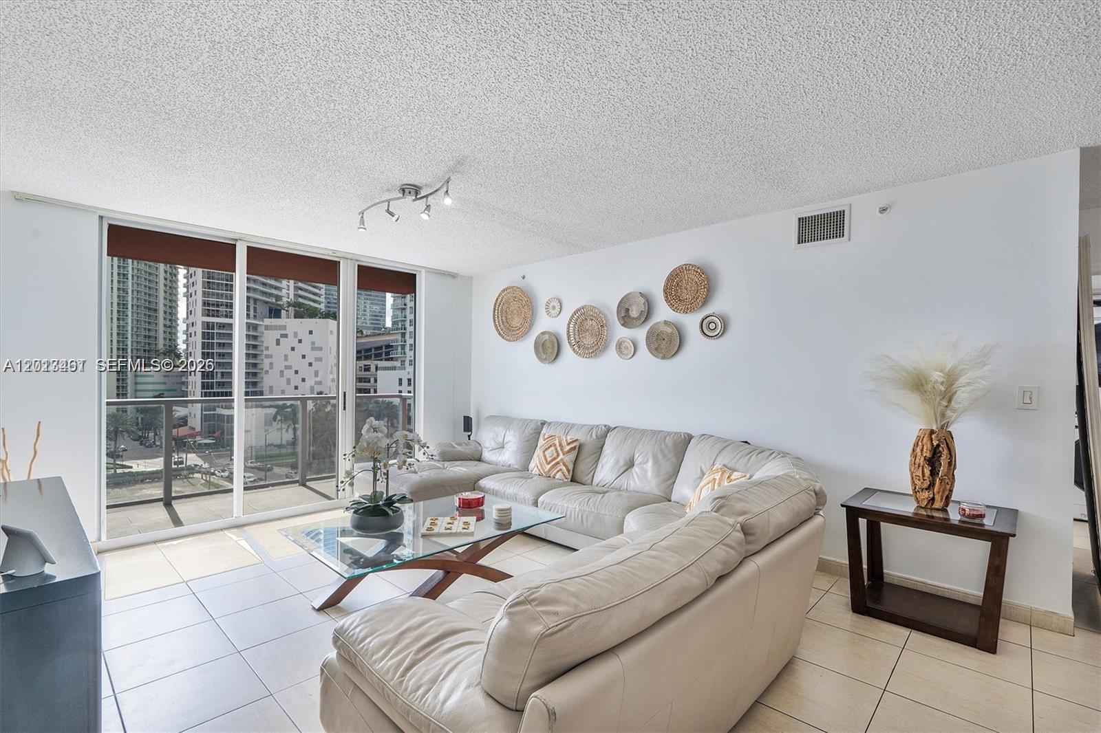 1155 Brickell Bay Dr # 603, Miami FL 33131 photo 2