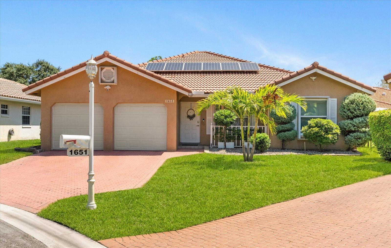 1651 NW 106th Way, Coral Springs FL 33071 photo 2
