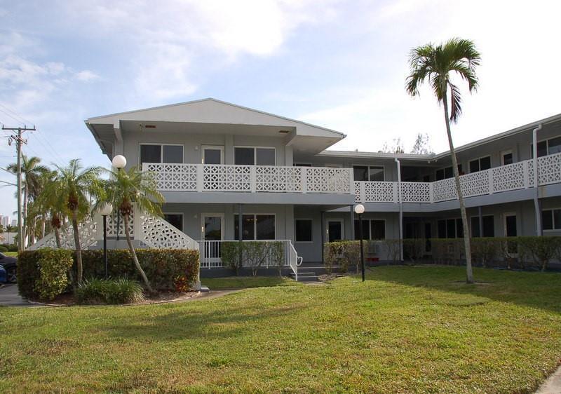 600 Layne Boulevard # 201, Hallandale Beach FL 33009 photo 2