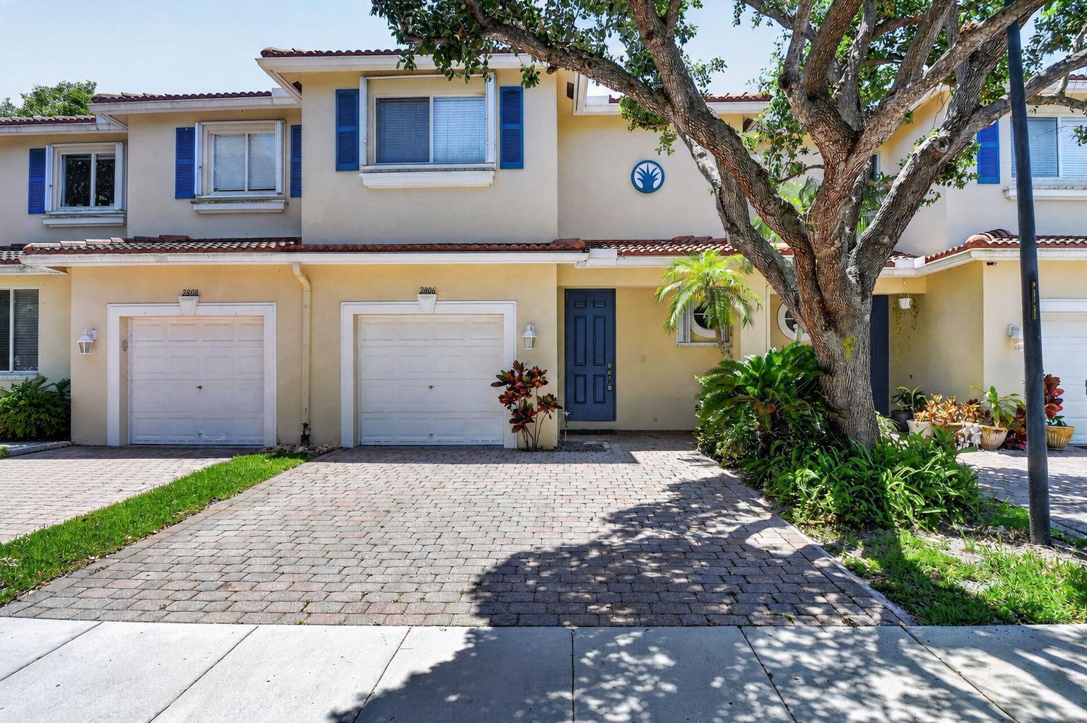 2806 S Evergreen Circle, Boynton Beach FL 33426 photo 2