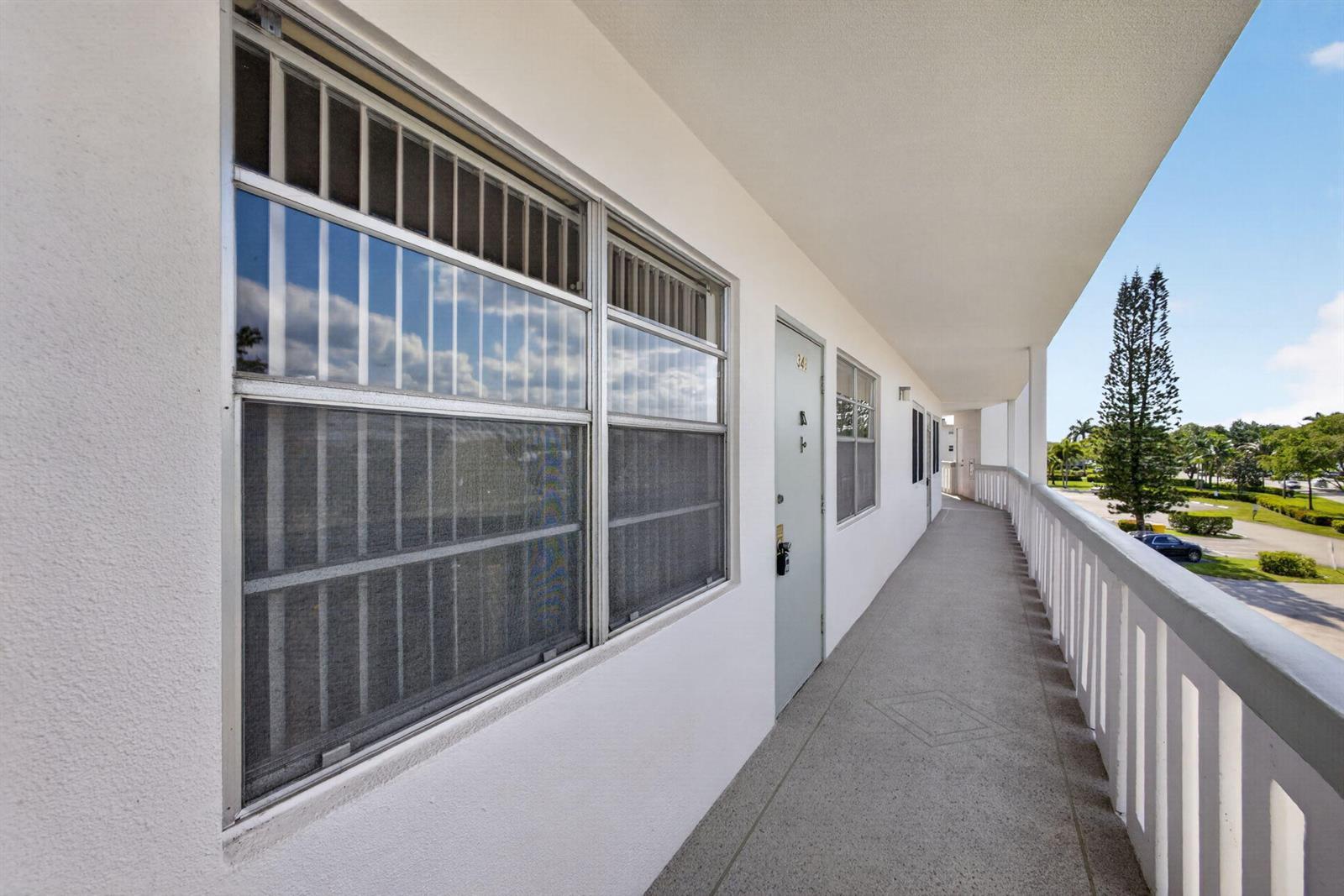 348 Wellington H, West Palm Beach FL 33417 photo 5