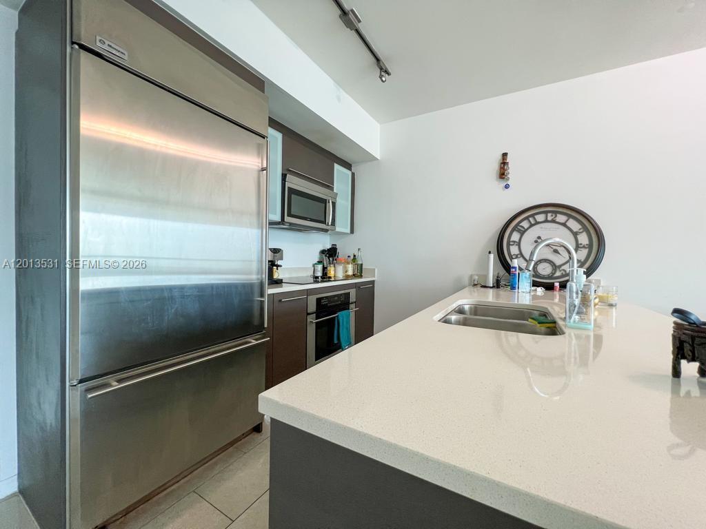 55 SE 6th St # 3706, Miami FL 33131 photo 2