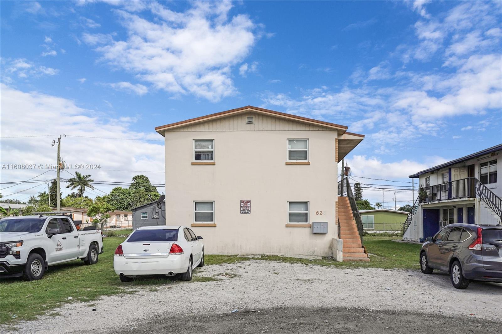 628 SW 4th Street, Belle Glade FL 33430 photo 3