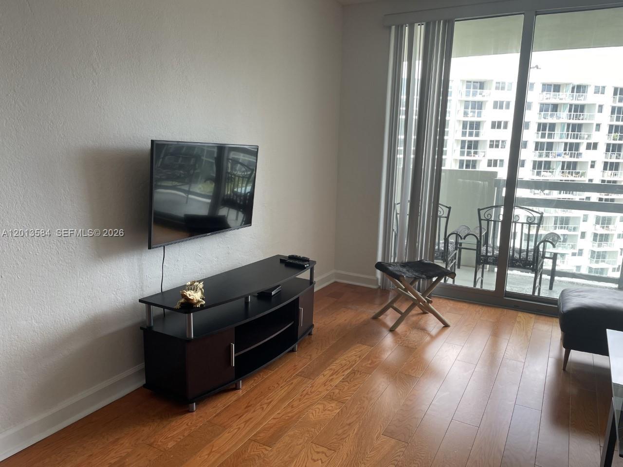 1500 Bay Rd # 1142S, Miami Beach FL 33139 photo 4