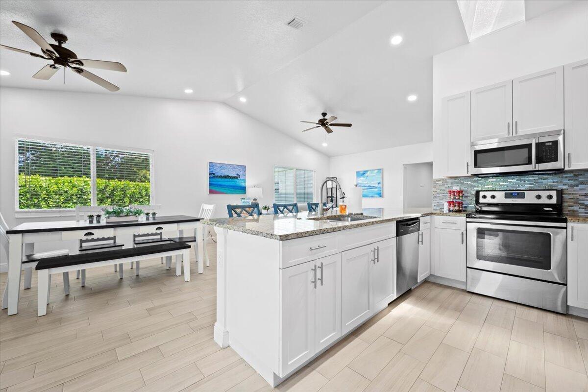 6077 Francis Street, Jupiter FL 33458 photo 5