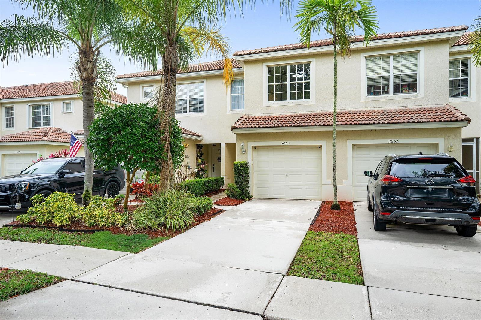 9663 Lago Drive, Boynton Beach FL 33472 photo 2