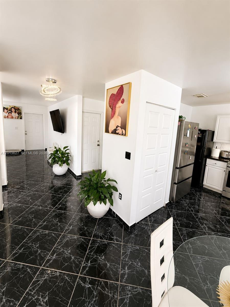 15815 SW 299th Ter, Homestead FL 33033 photo 4