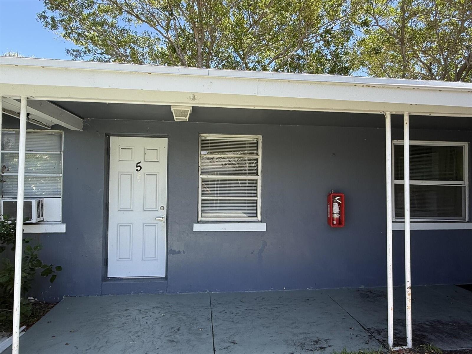 131 E 27th Street # 5, Riviera Beach FL 33404