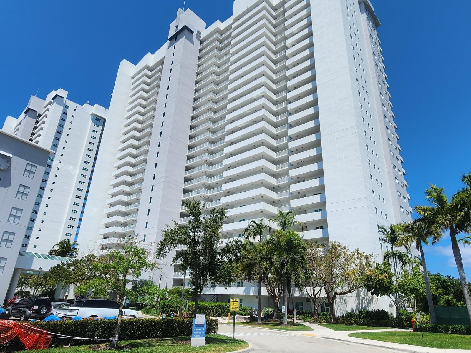 15051 Royal Oaks Lane # 202, North Miami FL 33181 photo 2