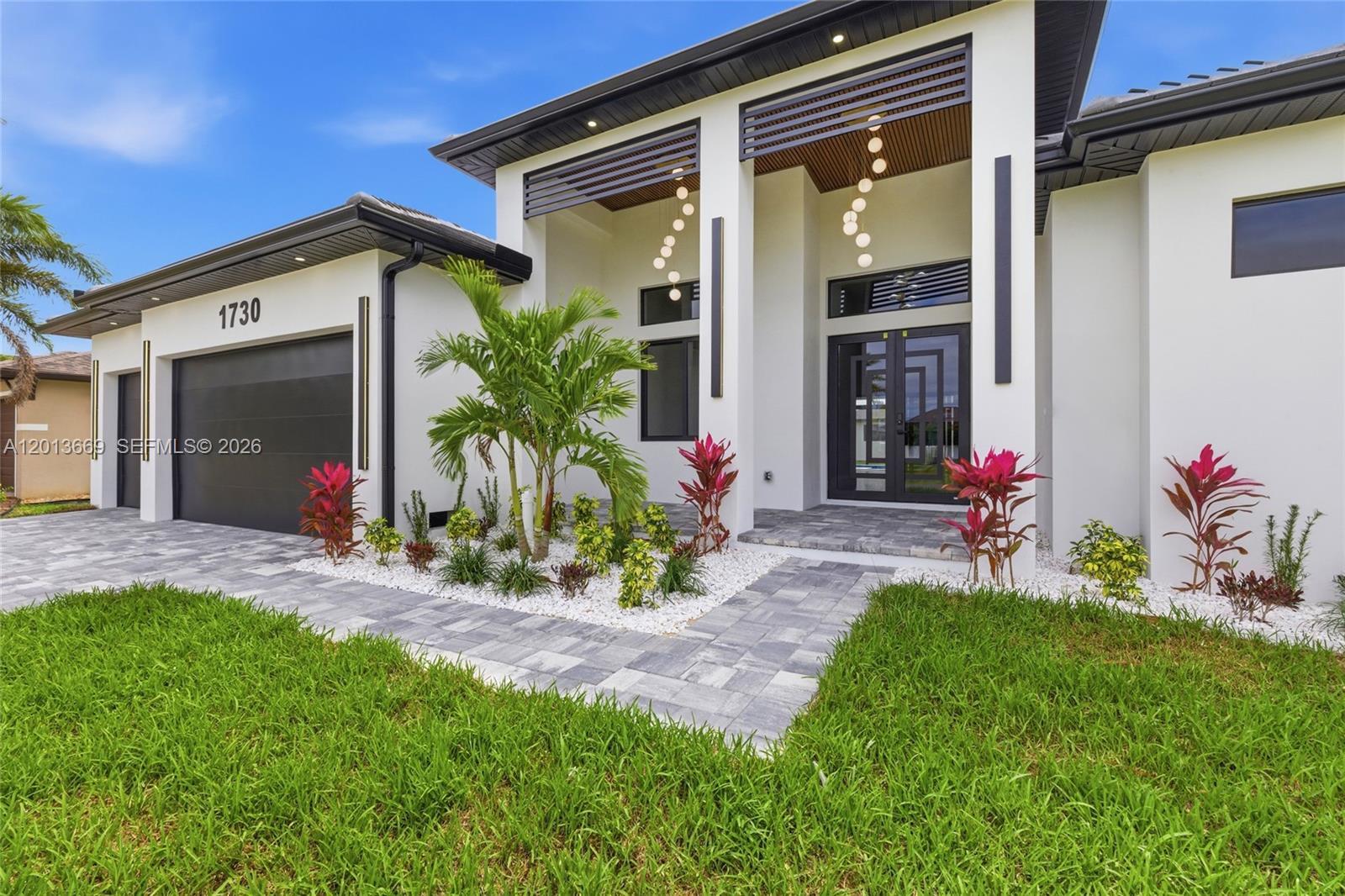 1730 SW 38th LN, Cape Coral FL 33914 photo 5
