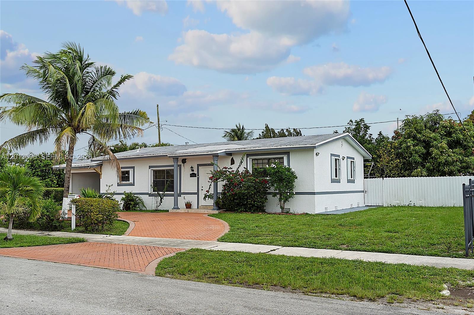 17155 NW 37th Ct, Miami Gardens FL 33055 photo 4
