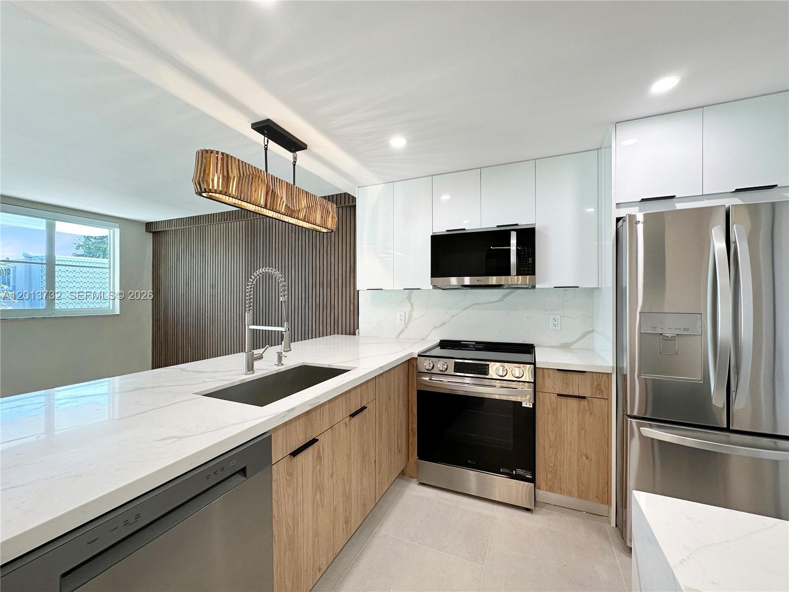 1145 Normandy Dr # 202, Miami Beach FL 33141 photo 5