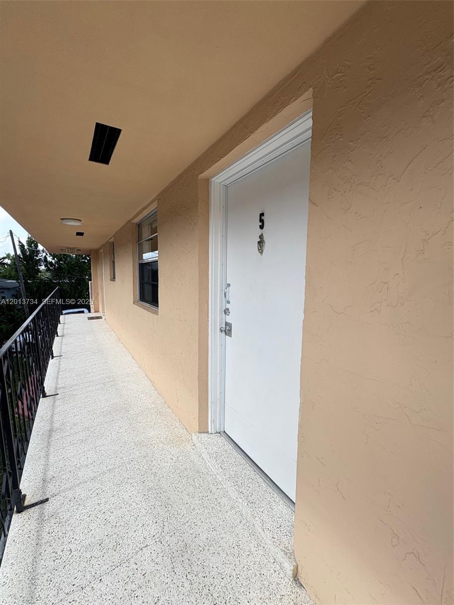 6373 SW 8th St # 5, Miami FL 33144 photo 3