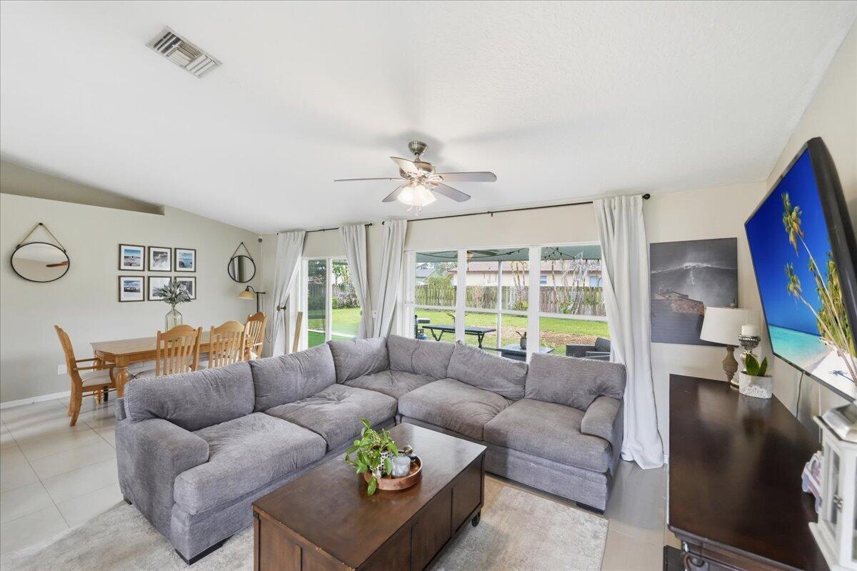 6208 NW Kukui Court, Port St. Lucie FL 34983 photo 4
