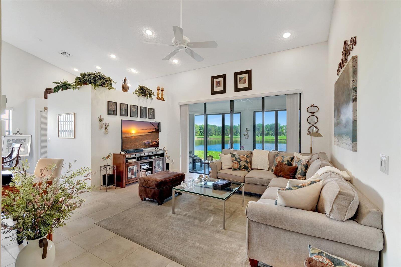 8308 Waterline Drive # 102, Boynton Beach FL 33472 photo 4