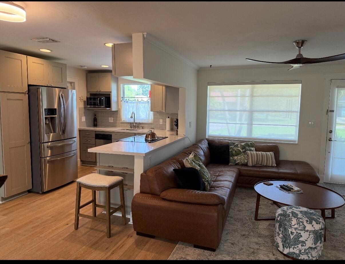 20 E Windsor Rd Road E, Jupiter FL 33469 photo 3