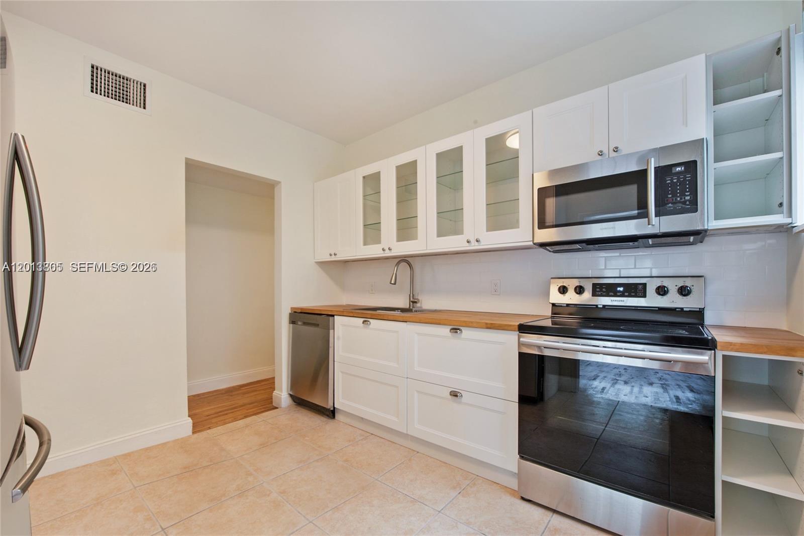 3808 Ponce De Leon Blvd, Coral Gables FL 33134 photo 5