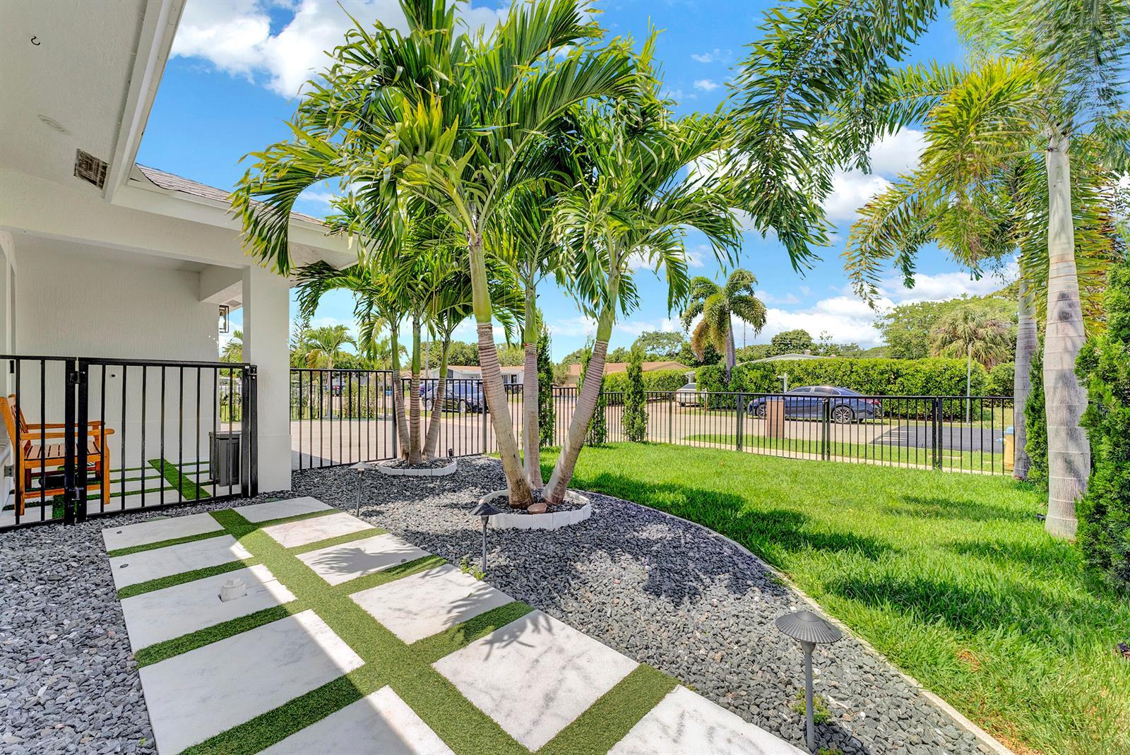 413 SW 15th Avenue, Delray Beach FL 33444 photo 5